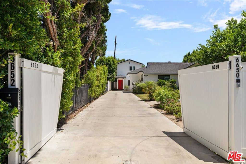 Property Photo:  6652 Orion Avenue  CA 91406 
