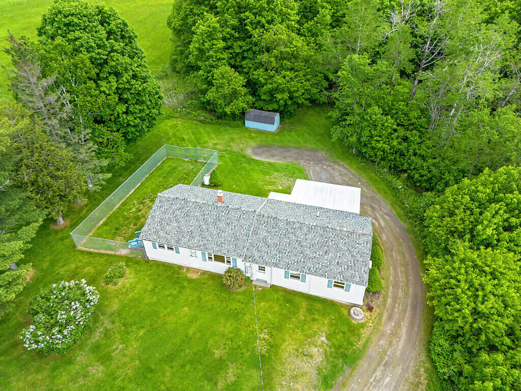 Property Photo: 2525 West River Road ME 04330