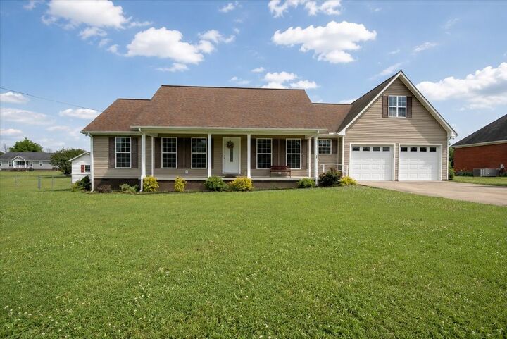 Property Photo: 30 Taylor Cir TN 38456