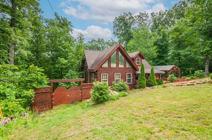 Property Photo:  4484 Beech Nut Ct  TN 37143 