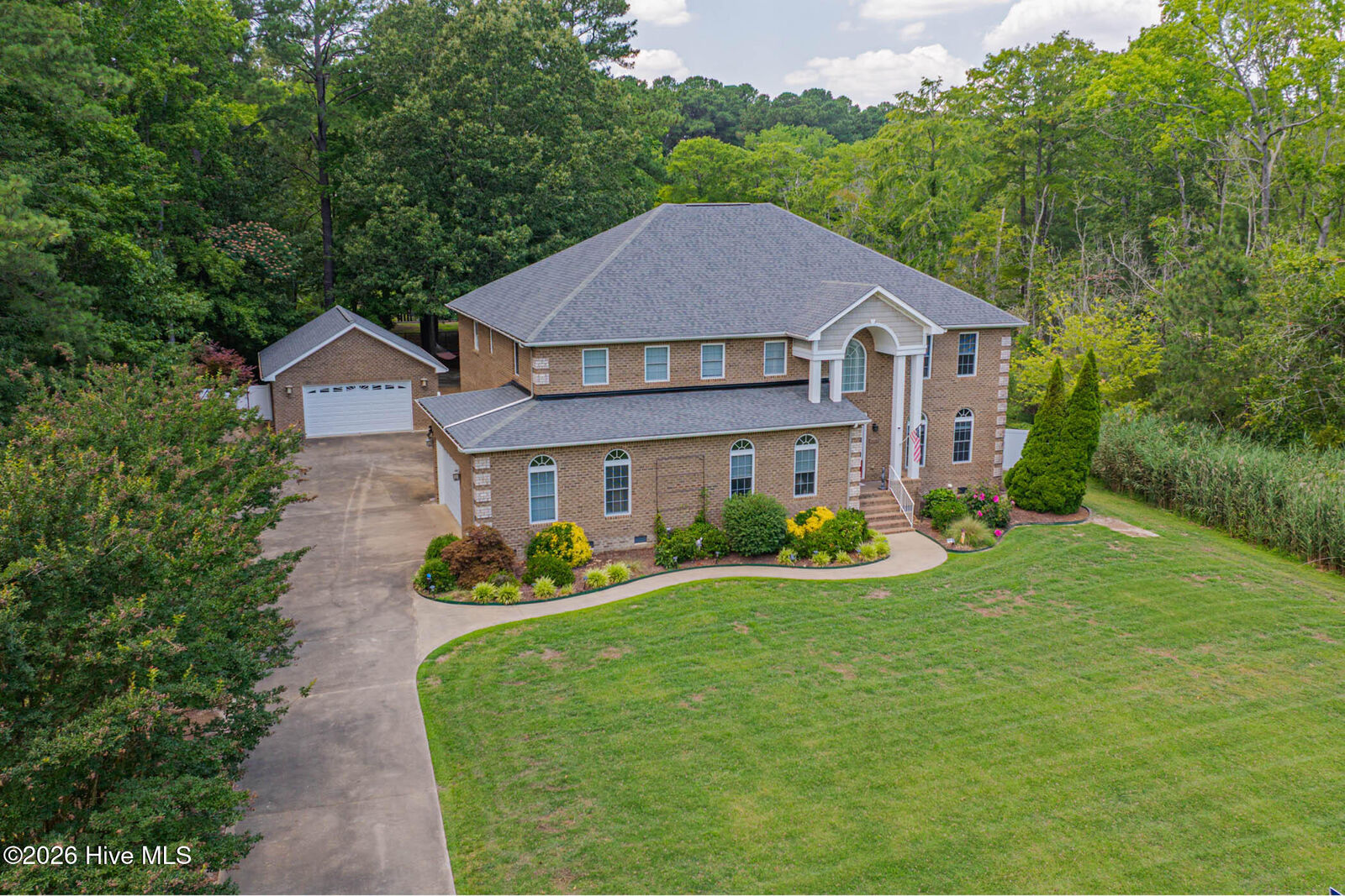 Property Photo:  906 Broomfield Trail  NC 27909 