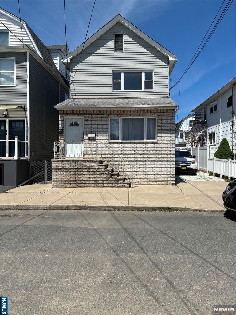Property Photo:  47 Kingsland Avenue 2  NJ 07032 