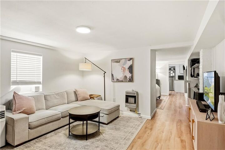 Property Photo:  7600 Burthe Street B  LA 70118 