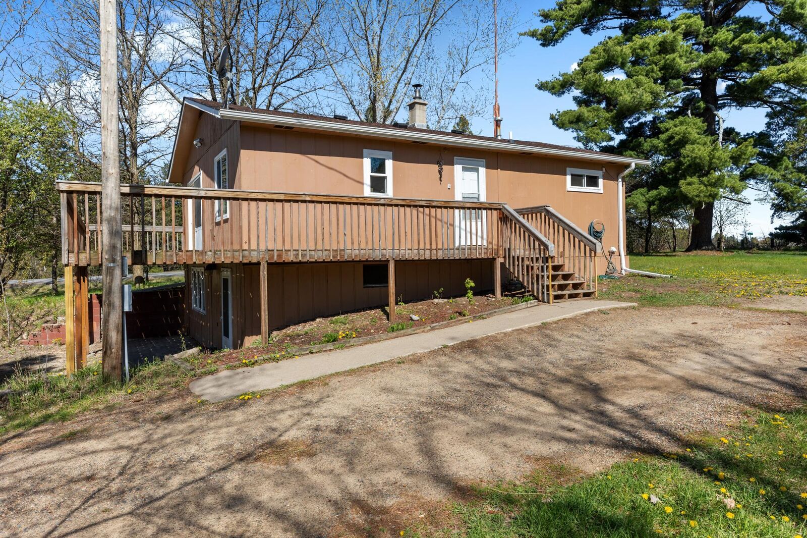 Property Photo: 5030 SW County Road 1 SW MN 56472