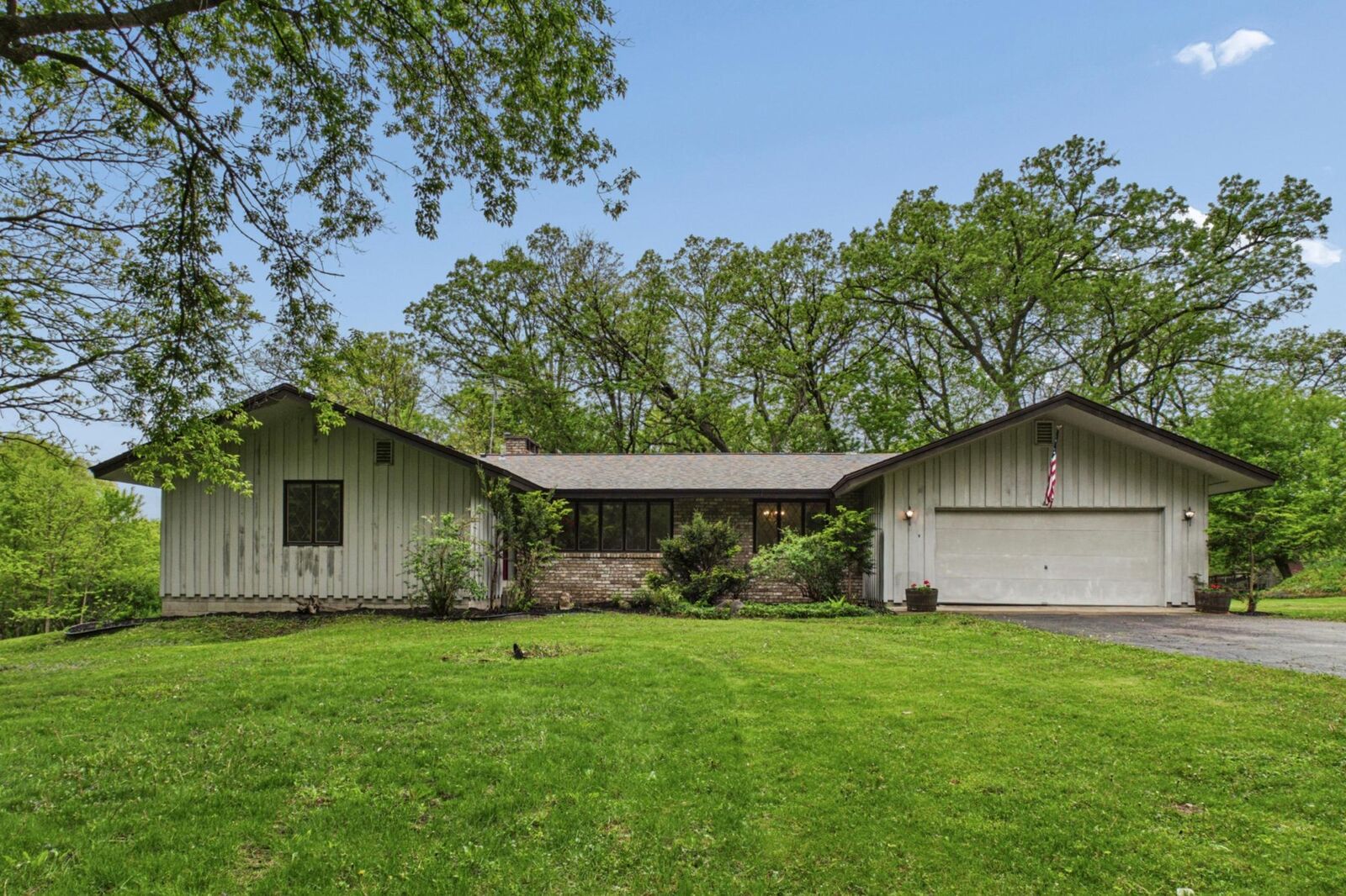 Property Photo:  13645 Greenwood Trail N  MN 55082 