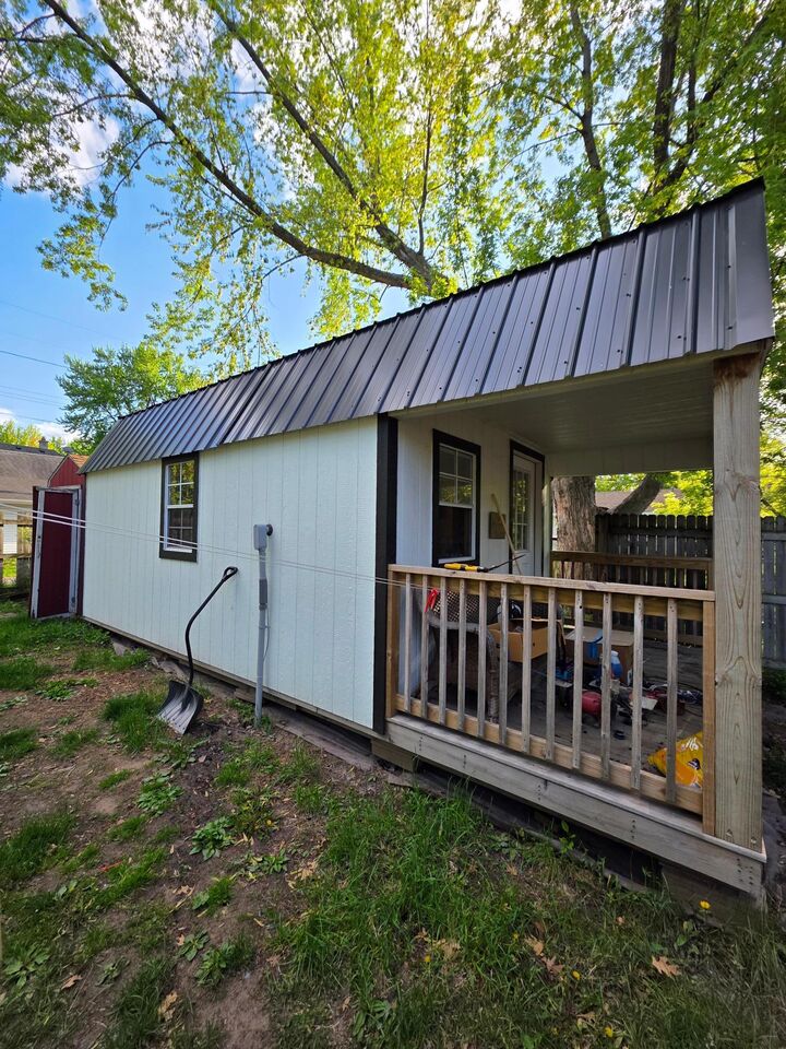 Property Photo:  609 2nd Avenue SW  MN 55008 
