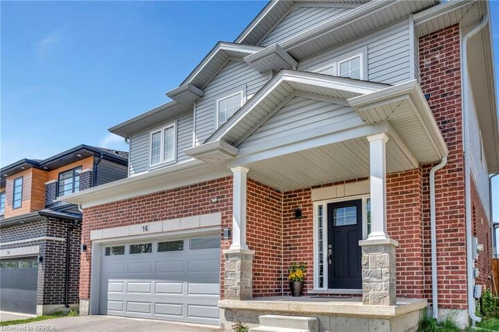 Property Photo: 16 Cumberland Street Upper ON N3S 7J6