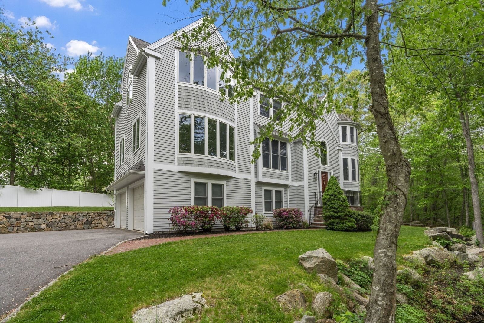 Property Photo: 10 Heritage Ln MA 02025