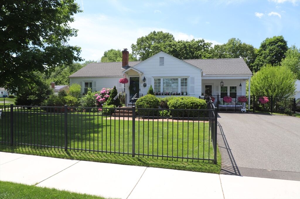 Property Photo:  24 Circle Drive  MA 01089 