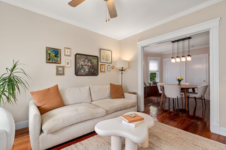 Property Photo:  141 South St 1  MA 02130 