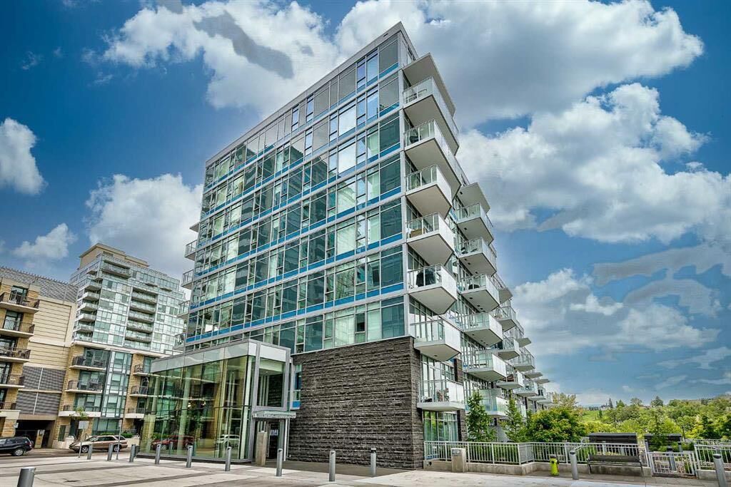 Property Photo:  138 Waterfront Court SW 501  AB T2P 1L1 