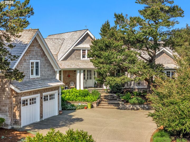 Property Photo:  89079 Pinehurst Rd  OR 97138 
