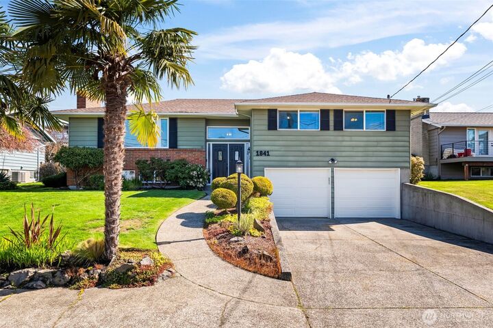 Property Photo: 1841 N Lenore Drive WA 98406