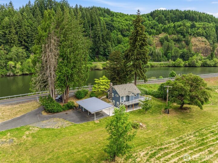 Property Photo: 8203 Willow Grove Road WA 98632