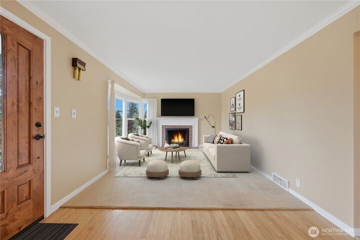 Property Photo:  3217  36th Avenue W  WA 98199 