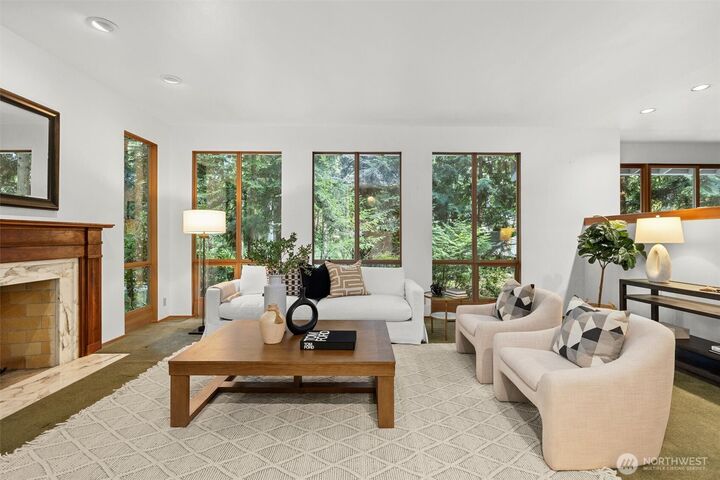 Property Photo:  13619 NE 28th Street  WA 98005 