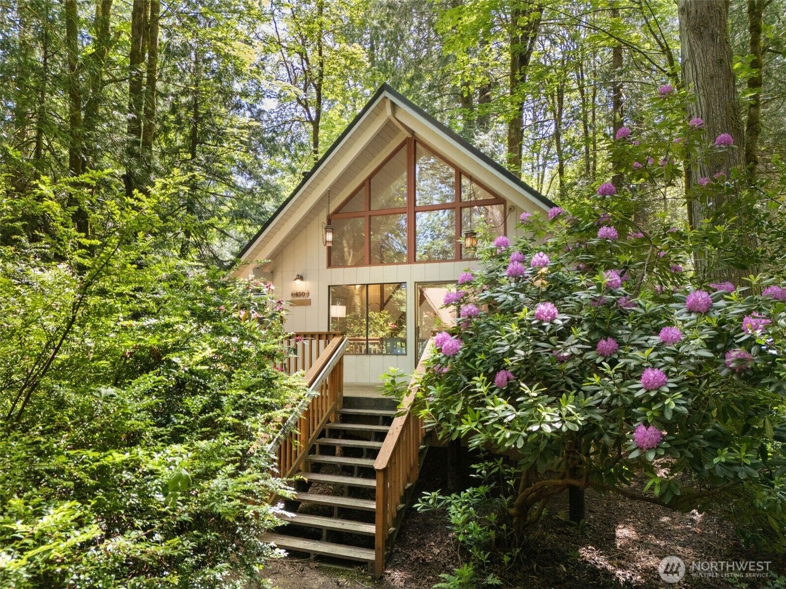 Property Photo: 450 E Pointes Drive E WA 98584