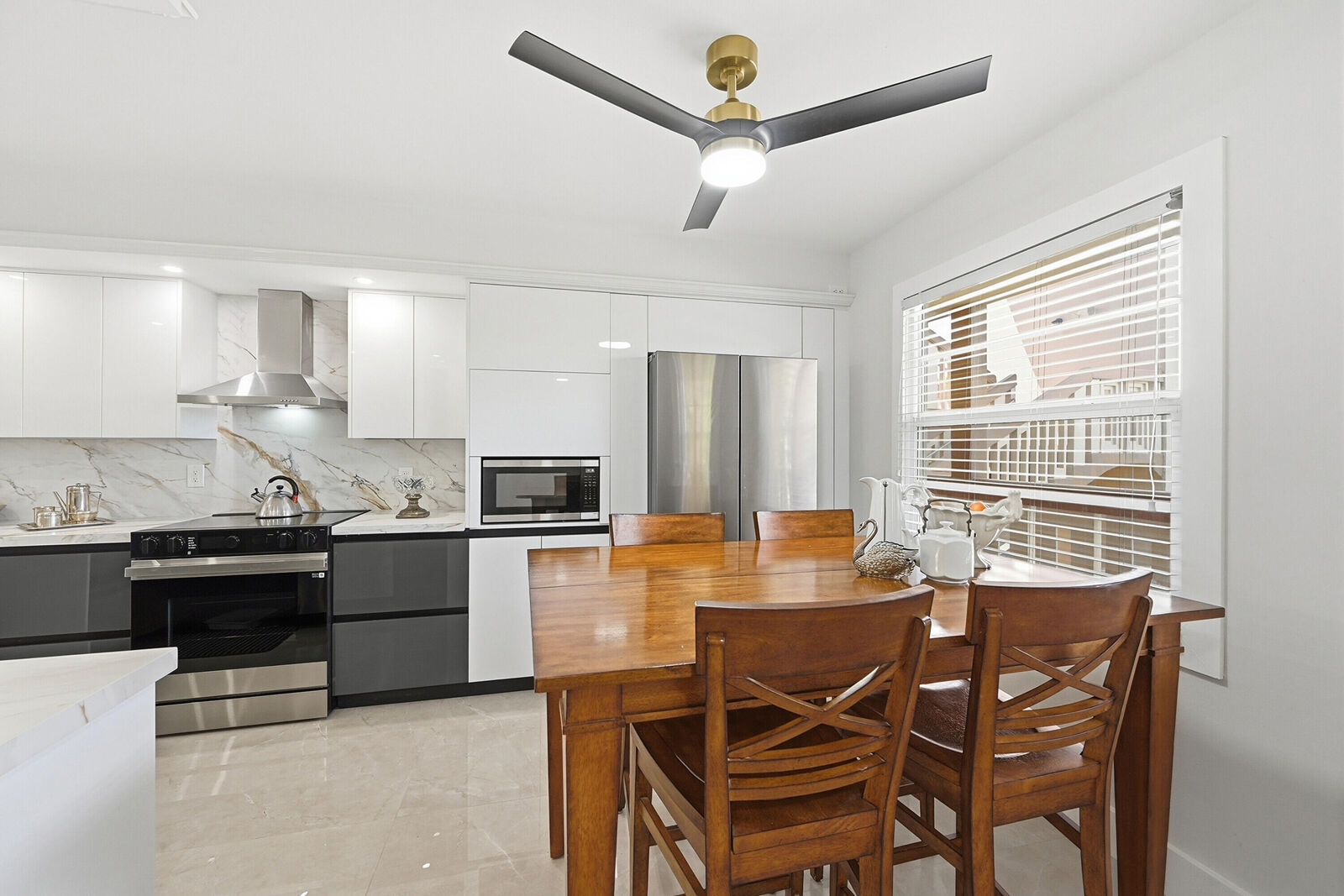 Property Photo: 1603 Abaco Drive K3 FL 33066