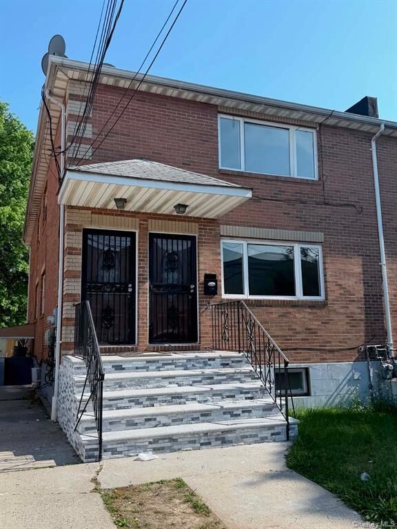 Property Photo:  177-28 129th Avenue  NY 11434 