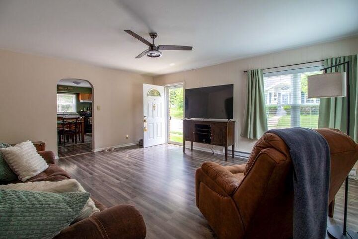 Property Photo:  445 Sedgwick Place  IN 47374 