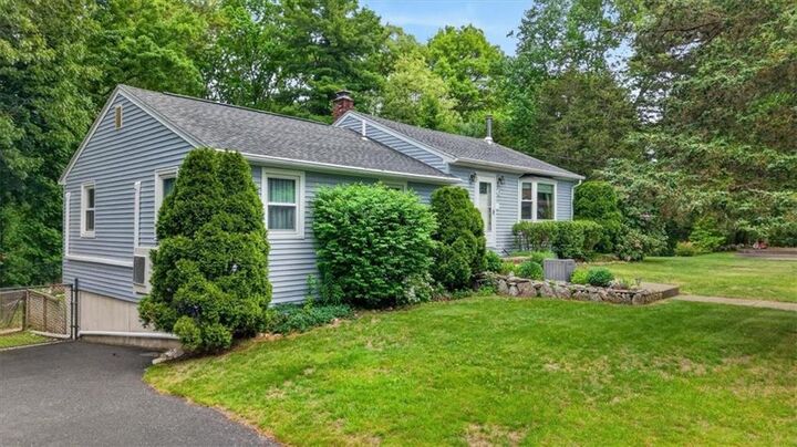 Property Photo: 9 Friendship Lane RI 02917