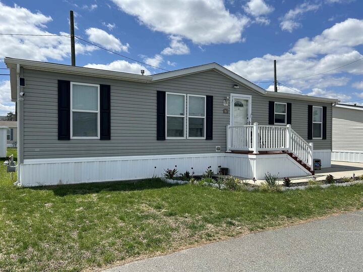 Property Photo:  7 Stanton  NJ 08234 