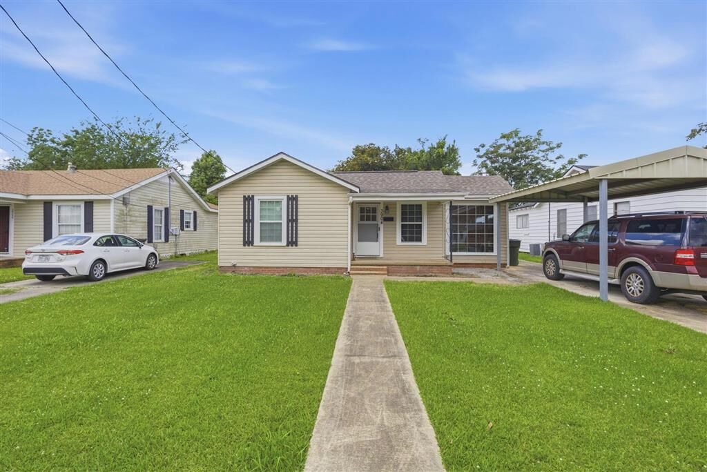 Property Photo: 3904 Harvard Street LA 70607