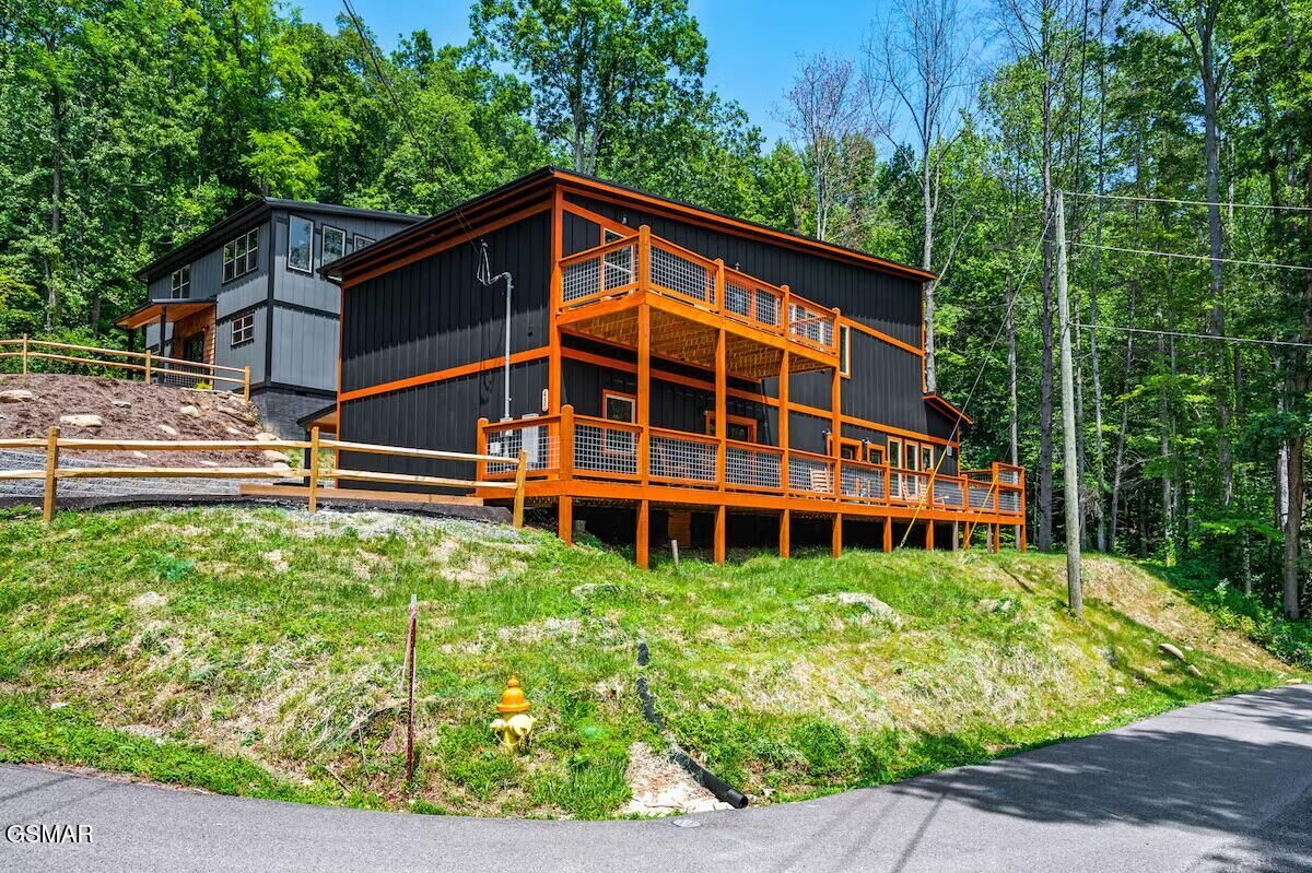 Property Photo:  450 Winfield Heights Road  TN 37738 