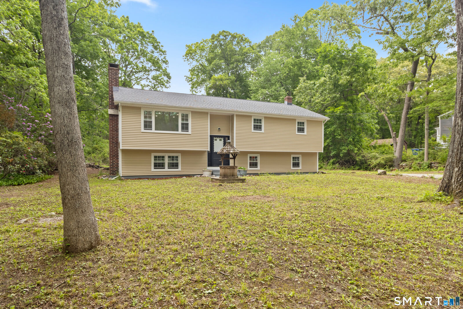 Property Photo:  20 Quiet Woods Road  CT 06424 