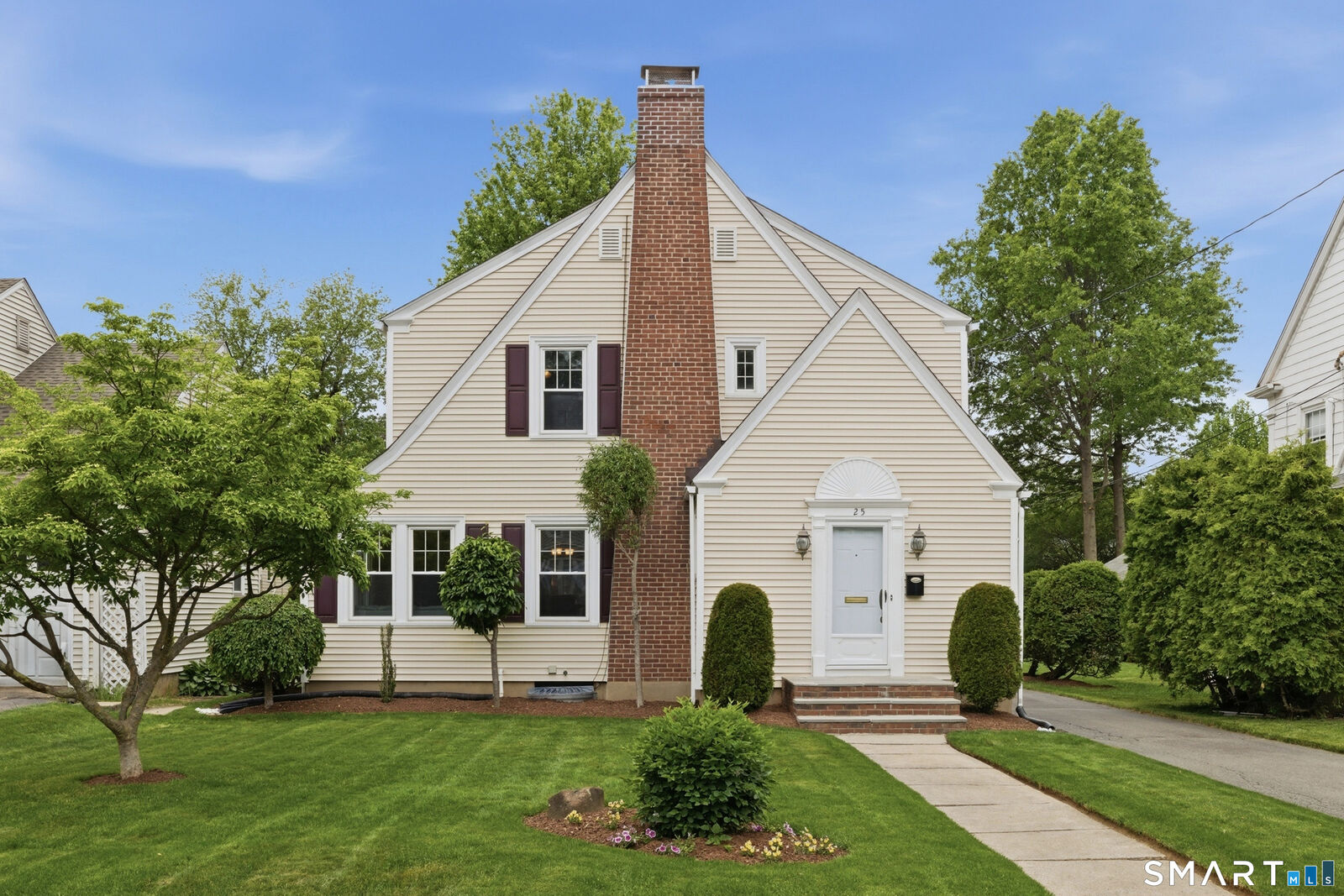 Property Photo:  25 Penn Drive  CT 06119 