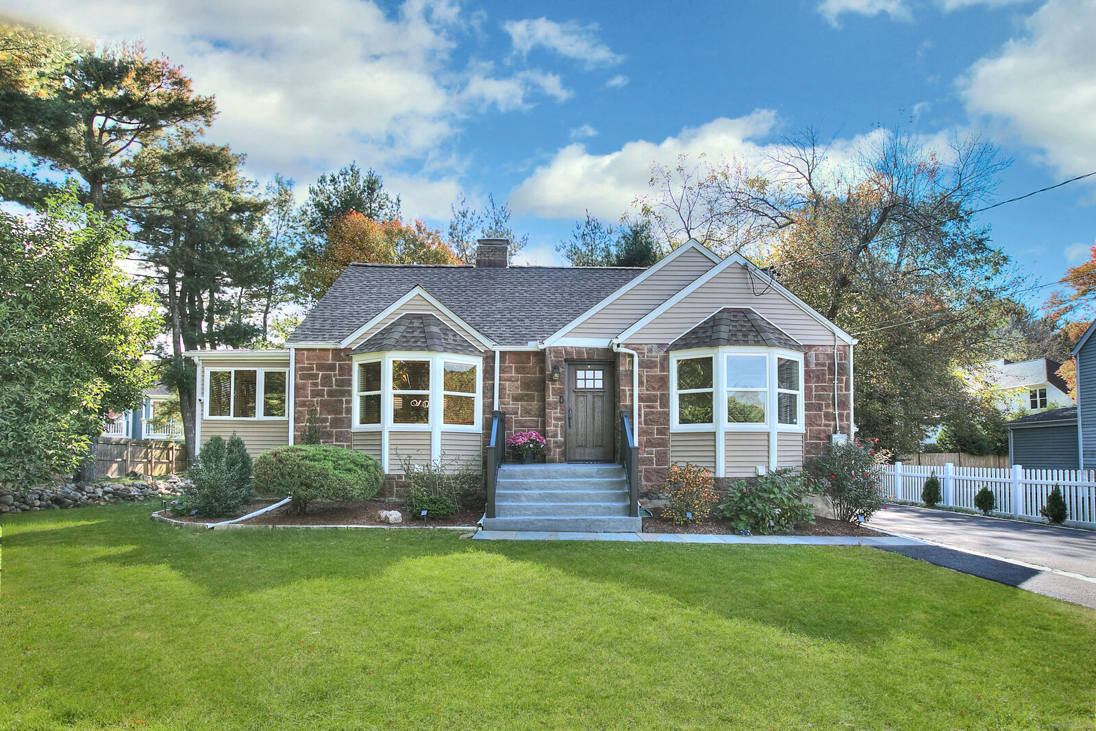 Property Photo:  24 Mills Street  CT 06880 