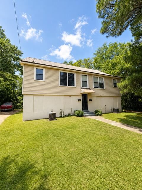 Property Photo:  912 S Oates St.  AL 36301 