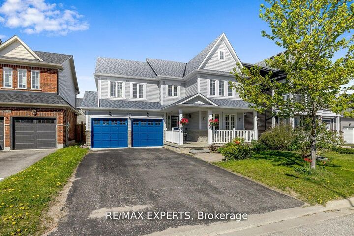 10 Snowden Avenue — photo 1