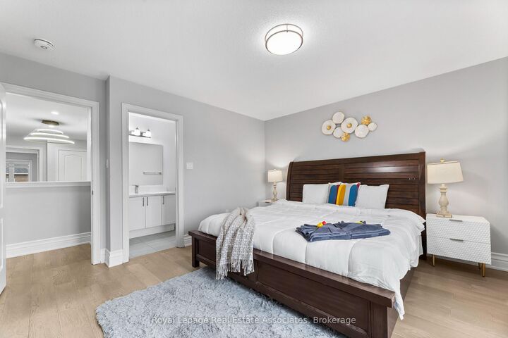 Property Photo: 1796 Grandview Street N ON L1K 0B1