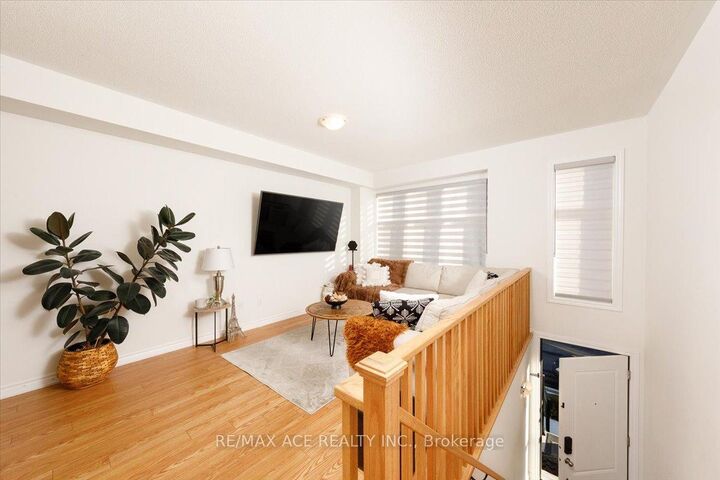 Property Photo: 788 Eddystone Path ON L1H 0B1