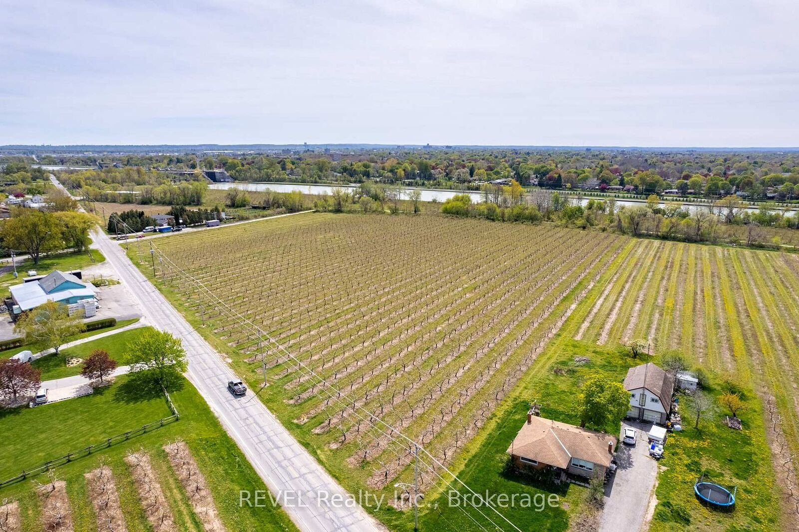 Property Photo: 160 Read Road ON L2R 7K6