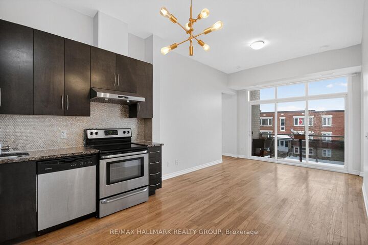 Property Photo: 682 Churchill Avenue N 210 ON K1Z 5G5