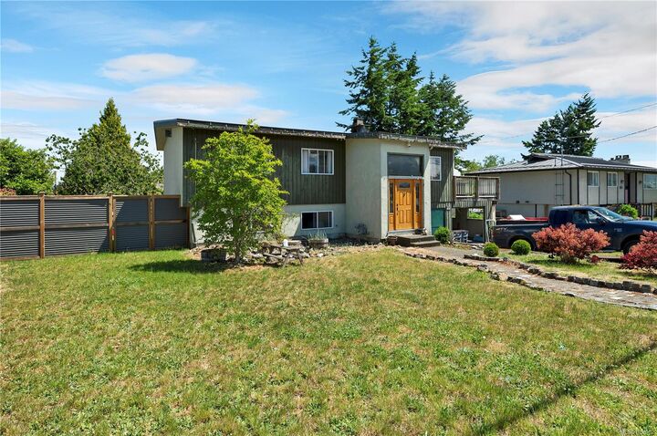 Property Photo:  763 Upland Dr  BC V9W 2A8 
