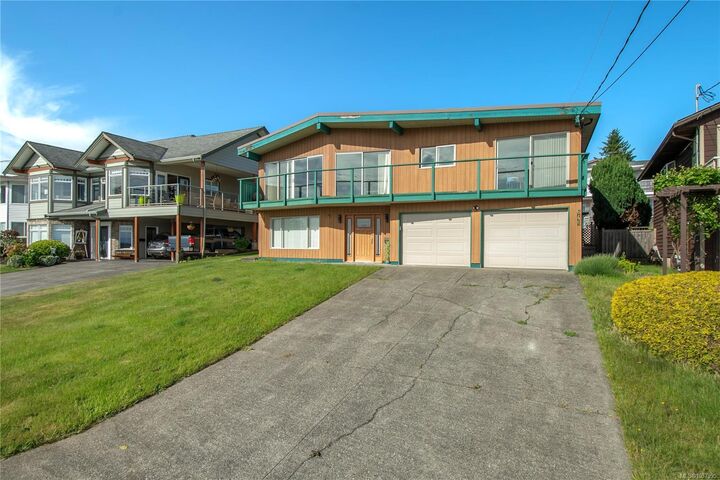 Property Photo: 648 Galerno Rd BC V9W 5Y2