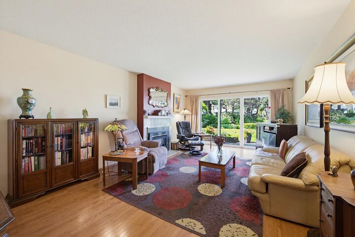 Property Photo: 12263 92 Avenue BC V3V 1G3
