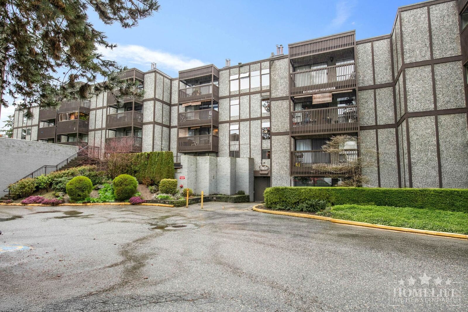 Property Photo:  9682 134 Street 118  BC V3T 5L6 