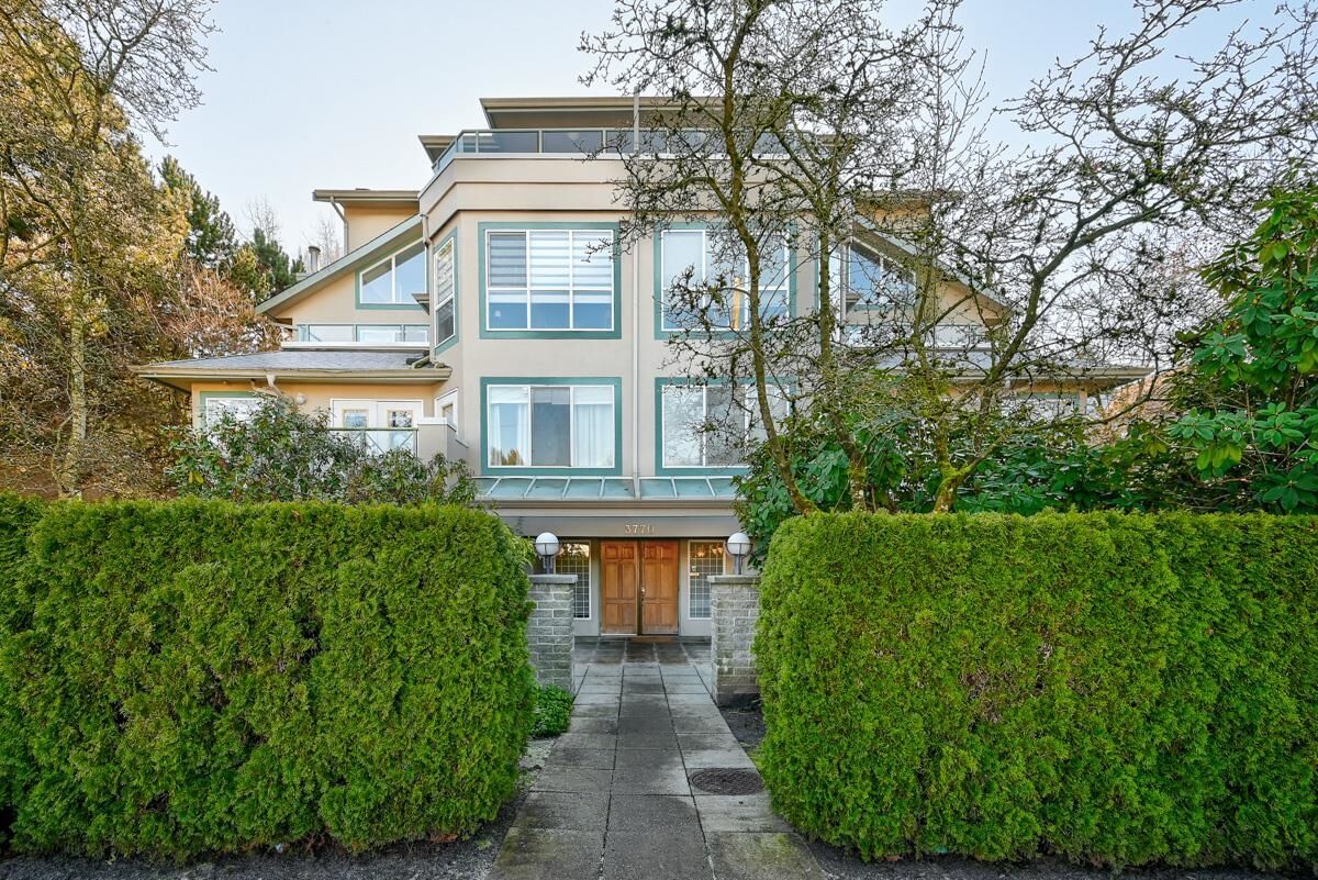 Property Photo: 3770 Thurston Street 102 BC V5H 1H7