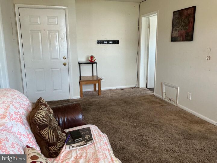 Property Photo: 6 Post Road E MD 21001