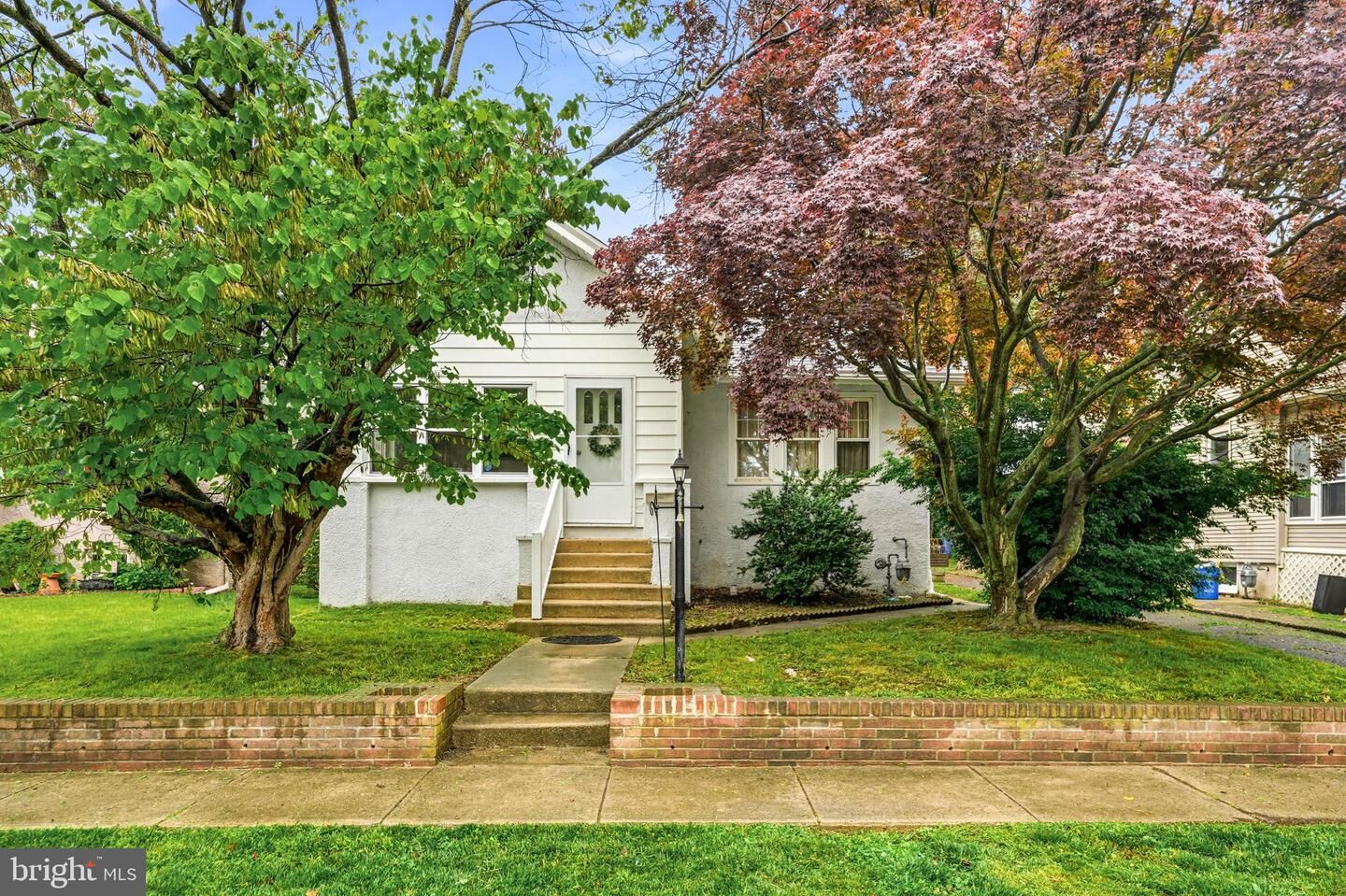 Property Photo:  21 W Haddon Avenue  NJ 08107 