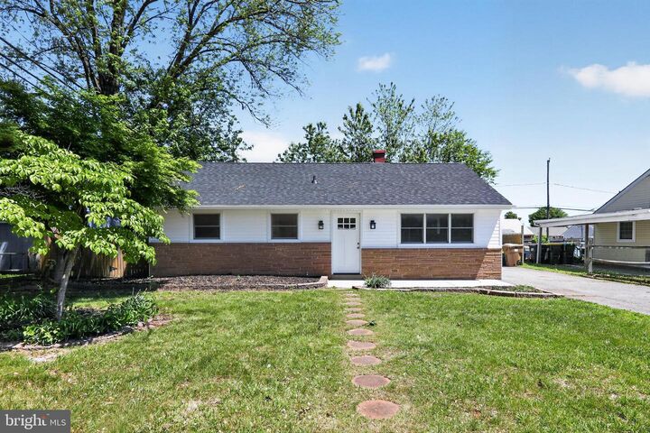 Property Photo:  111 Dyer Avenue  DE 19720 