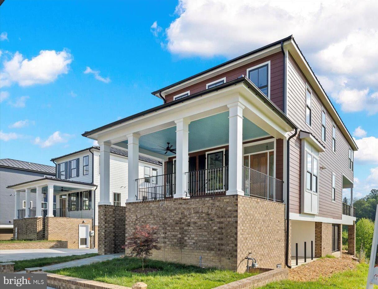 Property Photo: 1111 Sophia Street VA 22401