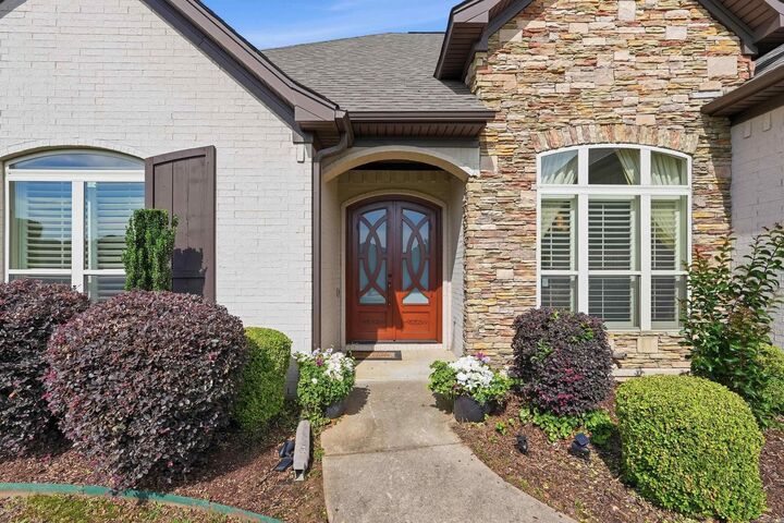 Property Photo:  3221 Robbins Drive  AR 72022 