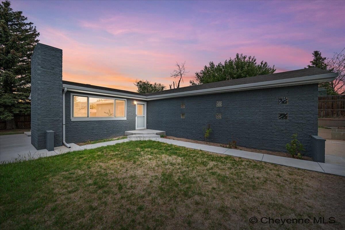 Property Photo: 6420 Main St WY 82009