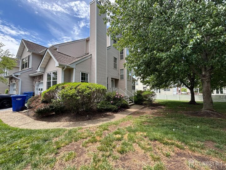 Property Photo:  125 Salem Road  NJ 08902 