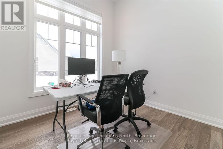 Property Photo: 132 Schooners Lane 17 ON N0H 2P0